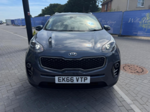 2016 Kia Sportage 2.0 Crdi Kx-3 AWD Euro 6 5dr in Blue — image 2