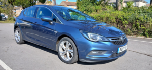 2017 Vauxhall Astra 1.4 I Turbo Sri in Blue — image 2