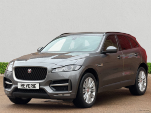 2017 Jaguar F-Pace 2.0 D180 R-Sport SUV 5dr Diesel Auto AWD Euro 6 (s/s) (180 Ps) in Grey — image 3