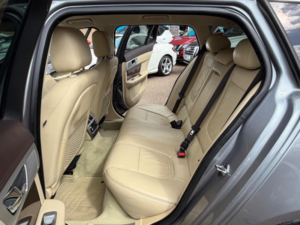 2013 Jaguar Xf 2.2d Premium Luxury Sportbrake Auto Euro 5 (s/s) 5dr in Grey — image 5