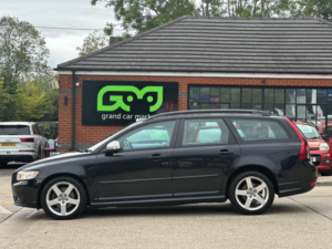 2009 Volvo V50 2.0d R-Design Euro 4 5dr in Black — image 6