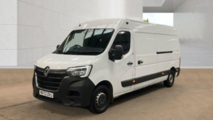 2022 Renault Master 2.3 Dci 35 Business Fwd Lwb Medium Roof Euro 6 4dr in White — image 2
