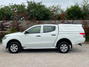 2018 Mitsubishi L200 2.4 Di-D Dc 4life in White — image 5