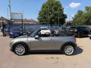 2016 MINI Convertible 1.5 Cooper D Euro 6 (s/s) 2dr in Silver — image 4