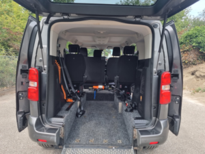 2021 Citroen Spacetourer 1.5 Bluehdi Business M in Grey — image 2