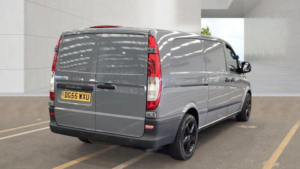 2005 Mercedes-Benz Vito 2.1 111cdi Dualiner Basic Extra Long Panel Van Xlwb 5dr in Grey — image 4
