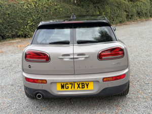 2021 MINI Clubman 1.5 Clubman Cooper Exclusive in Grey — image 5
