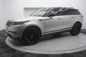 2017 Land Rover Range Rover Velar 2.0 P300 Hse Auto 4WD Euro 6 (s/s) 5dr in Gold — image 2