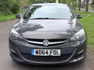 2015 Vauxhall Astra 1.4 16v Excite Euro 5 5dr in Grey — image 4