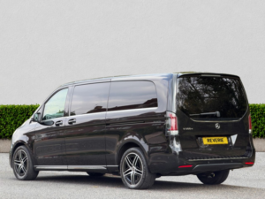 2024 Mercedes-Benz V Class 2.0 V300d Premium MPV 5dr Diesel G-Tronic+ Euro 6 (s/s) (8 Seat, Extra Long) (237 Ps) in Black — image 5
