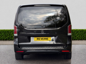 2024 Mercedes-Benz V Class 2.0 V300d Premium MPV 5dr Diesel G-Tronic+ Euro 6 (s/s) (8 Seat, Extra Long) (237 Ps) in Black — image 6