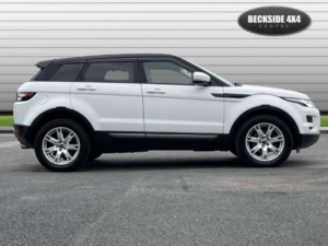 2013 Land Rover Range Rover Evoque 2.2 Sd4 Pure SUV 5dr Diesel Auto 4WD Euro 5 (s/s) (190 Ps) Aa Inspected. in White — image 2