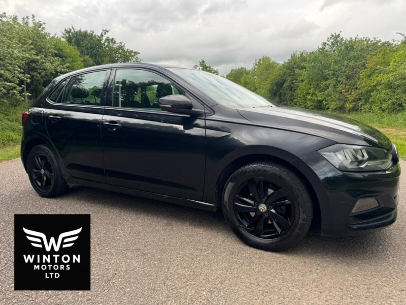 2019 Volkswagen Polo 1.0 Tsi Se in Black — image 1