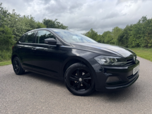 2019 Volkswagen Polo 1.0 Tsi Se in Black — image 5