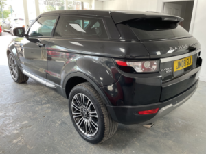 2012 Land Rover Range Rover Evoque 2.2 Sd4 Prestige in Black — image 4