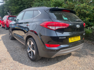 2016 Hyundai Tucson 2.0 Crdi Blue Drive Premium Se SUV 5dr Diesel Manual Euro 6 (s/s) (136 Ps) in Black — image 4