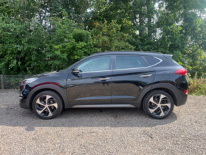 2016 Hyundai Tucson 2.0 Crdi Blue Drive Premium Se SUV 5dr Diesel Manual Euro 6 (s/s) (136 Ps) in Black — image 6