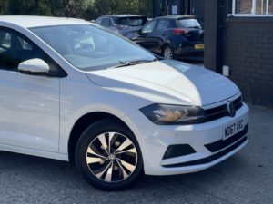2018 Volkswagen Polo 1.0 Tsi Se in White — image 4