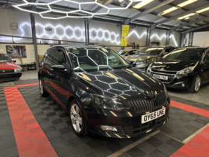 2015 Skoda Fabia 1.4 Tdi Se L in Black — image 6