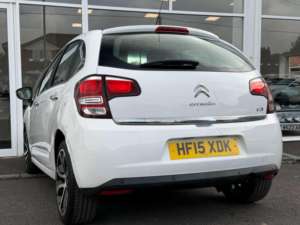2015 Citroen C3 1.2 Puretech Selection Euro 6 5dr in White — image 2