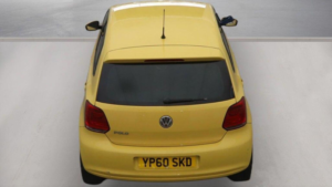 2010 Volkswagen Polo 1.2 Moda Euro 5 5dr in Yellow — image 4