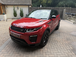 2017 Land Rover Range Rover Evoque 2.0 Td4 Hse Dynamic Lux in Red — image 3