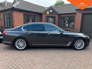2016 BMW 7 Series 3.0 740i Exclusive Saloon Petrol Auto in Grey — image 6