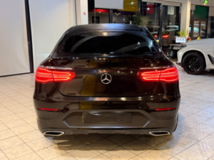 2017 Mercedes-Benz Glc 2.1 Glc250d Amg Line in Black — image 5