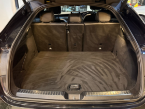 2017 Mercedes-Benz Glc 2.1 Glc250d Amg Line in Black — image 6