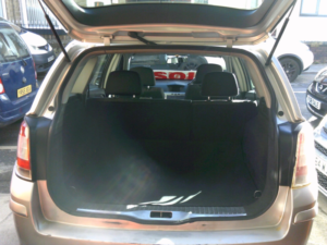 2007 Vauxhall Astra 1.6 I 16v Sxi in Silver — image 6