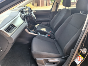 2018 Volkswagen Polo 1.0 Tsi Se in Black — image 4