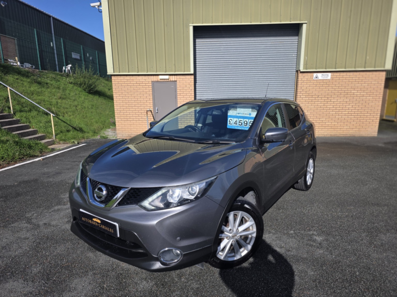 2015 Nissan Qashqai 1.5 Dci N-Tec in Grey — image 1