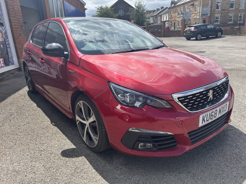 2018 Peugeot 308 1.5 Bluehdi Gt Line in Red — image 1