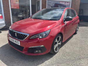 2018 Peugeot 308 1.5 Bluehdi Gt Line in Red — image 3