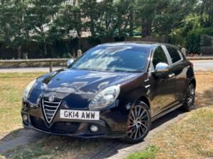 2014 Alfa Romeo Giulietta 1.4 Giulietta 1.4 Tb Multiair 170 Bhp Sportiva Nav in Black — image 2