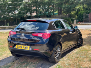 2014 Alfa Romeo Giulietta 1.4 Giulietta 1.4 Tb Multiair 170 Bhp Sportiva Nav in Black — image 5