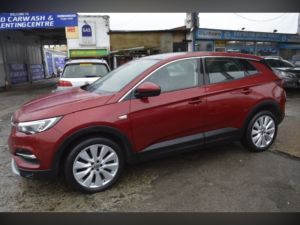 2020 Vauxhall Grandland X 1.2 Turbo Elite Nav in Red — image 5