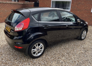 2014 Ford Fiesta 1.25 Zetec in Black — image 5