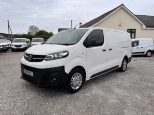 2021 Vauxhall Vivaro 1.5 Turbo D 2900 Dynamic in White — image 5