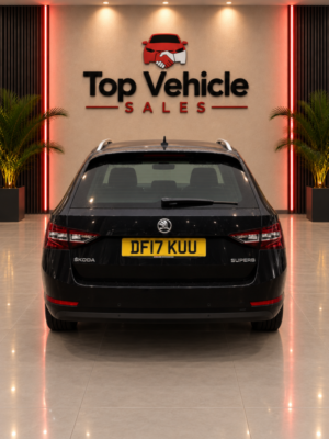 2017 Skoda Superb 2.0 Tdi Se L Executive in Black — image 6