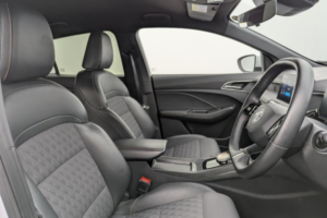 2024 MG Mg3 1.5 Hybrid+ Trophy Hatchback 5dr Petrol Hybrid Auto Euro 6 (s/s) (194 Ps) in White — image 3
