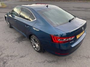 2016 Skoda Superb 2.0 Tdi Laurin & Klement DSG Auto 6spd Euro 6 (s/s) 5dr in Blue — image 4