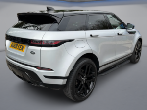 2019 Land Rover Range Rover Evoque 2.0 D180 R-Dynamic Hse in Silver — image 5