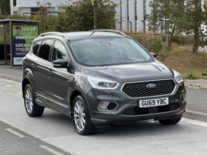 2019 Ford Kuga 1.5 T Ecoboost Vignale in Grey — image 3