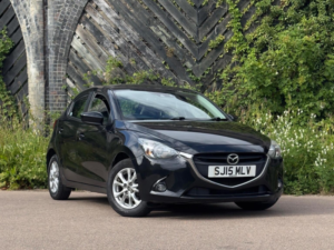 2015 Mazda Mazda2 1.5 Skyactiv-G Se-L Euro 6 (s/s) 5dr in Black — image 5
