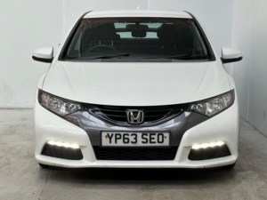 2013 Honda Civic 1.6 I-Dtec Se Euro 5 (s/s) 5dr in White — image 2
