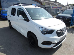 2020 Vauxhall Combo 1.6turbo D 2300 L2 Lwb 4seat Crew No Vat in White — image 3