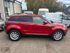 2017 Land Rover Range Rover Evoque 2.0 Ed4 Se SUV 5dr Diesel Manual Fwd Euro 6 (s/s) (150 Ps) in Red — image 2