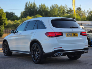 2018 Mercedes-Benz Glc 2.1 Glc250d Amg Line (premium) G-Tronic+ 4matic Euro 6 (s/s) 5dr in White — image 4