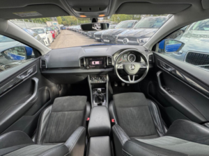 2019 Skoda Karoq 1.6 Tdi Se L Euro 6 (s/s) 5dr in Blue — image 2